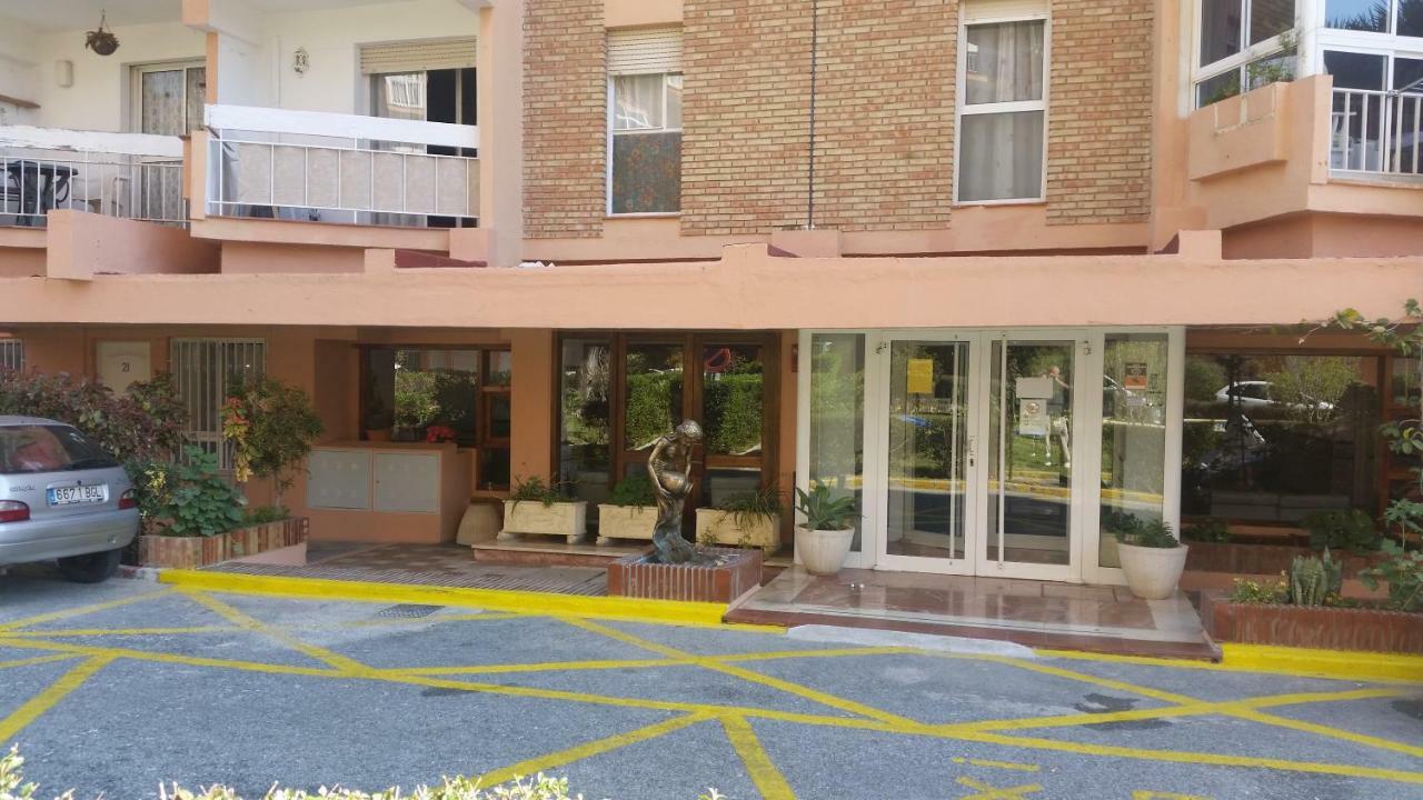 Edicifio Acuario Apartment Benalmadena Luaran gambar